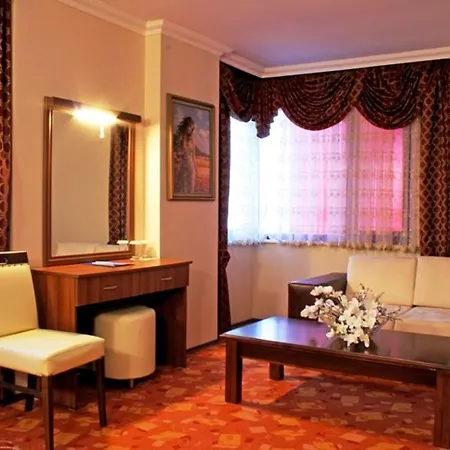 Yelkenkaya 盖布泽