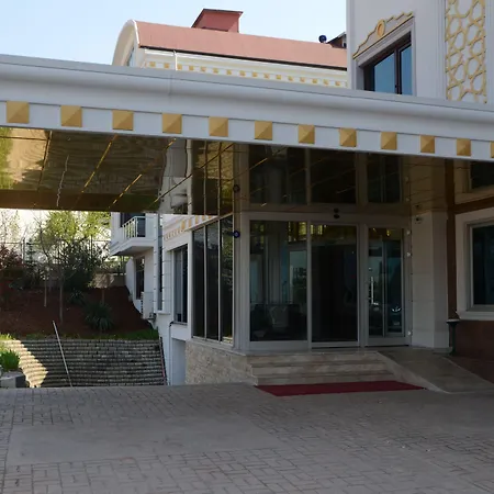 Yelkenkaya Γκέμπτζε